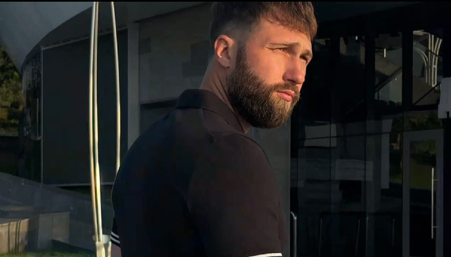 Load video: 